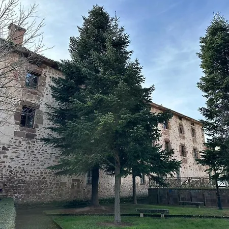 Hotel y Albergue Real Fabrica de Ezcaray-2